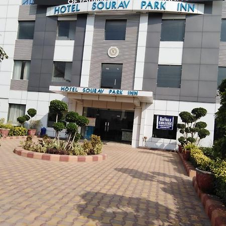 Hotel Sourav Park Inn Agra อัครา ภายนอก รูปภาพ
